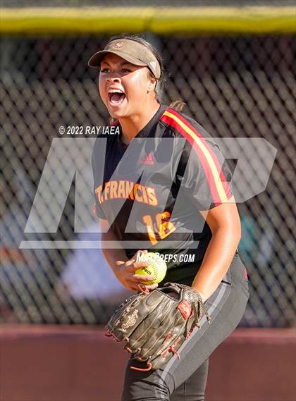 Thumbnail 3 in St. Francis vs. Del Oro (CIF SJS D2 Final) photogallery.