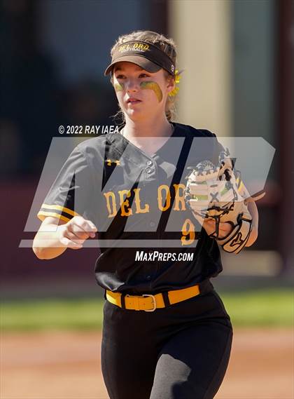Thumbnail 2 in St. Francis vs. Del Oro (CIF SJS D2 Final) photogallery.