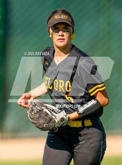 Thumbnail 3 in St. Francis vs. Del Oro (CIF SJS D2 Final) photogallery.