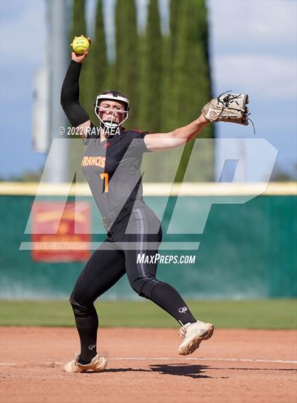 Thumbnail 1 in St. Francis vs. Del Oro (CIF SJS D2 Final) photogallery.
