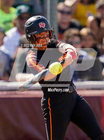 Thumbnail 3 in St. Francis vs. Del Oro (CIF SJS D2 Final) photogallery.