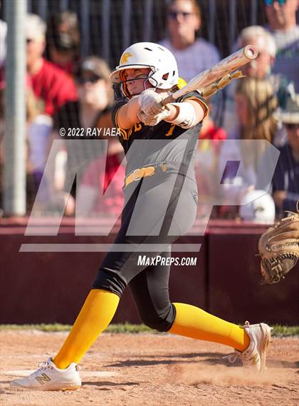 Thumbnail 2 in St. Francis vs. Del Oro (CIF SJS D2 Final) photogallery.