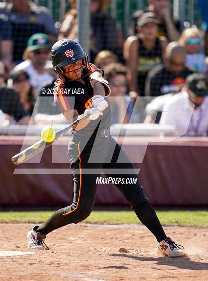 Thumbnail 1 in St. Francis vs. Del Oro (CIF SJS D2 Final) photogallery.