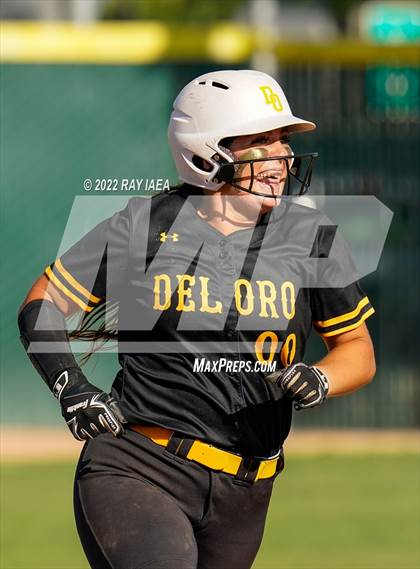 Thumbnail 3 in St. Francis vs. Del Oro (CIF SJS D2 Final) photogallery.
