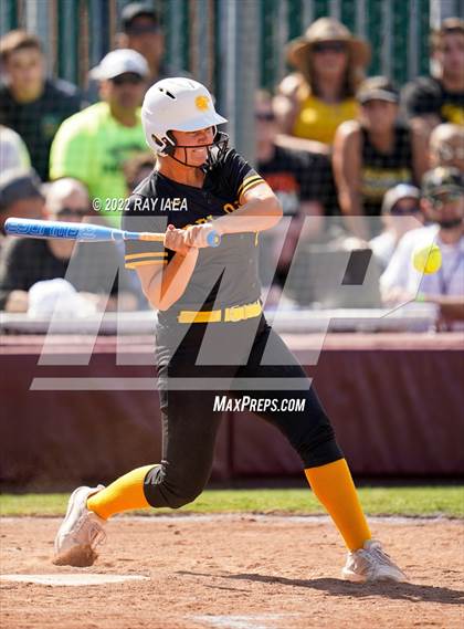 Thumbnail 1 in St. Francis vs. Del Oro (CIF SJS D2 Final) photogallery.