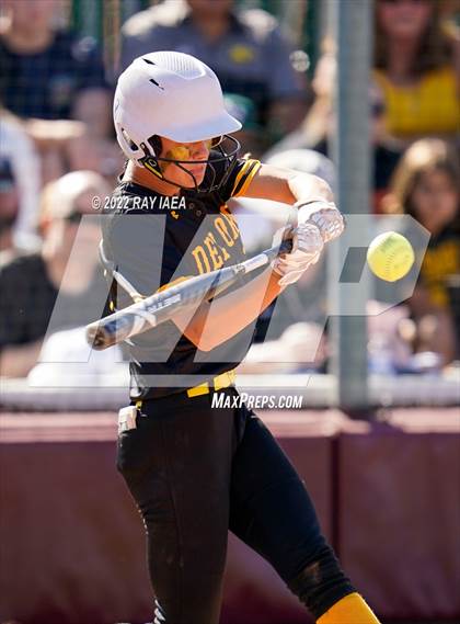 Thumbnail 1 in St. Francis vs. Del Oro (CIF SJS D2 Final) photogallery.