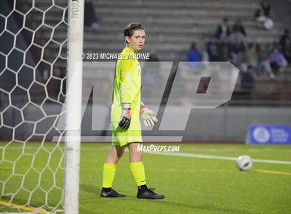 Thumbnail 3 in Skyline vs Woodinville (WIAA 4A Final) photogallery.