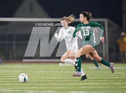 Thumbnail 3 in Skyline vs Woodinville (WIAA 4A Final) photogallery.