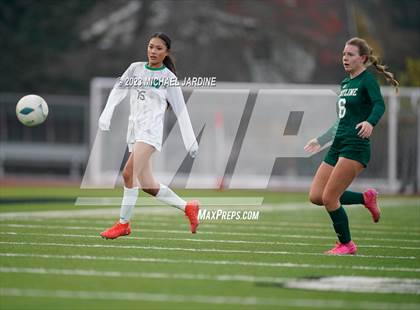 Thumbnail 2 in Skyline vs Woodinville (WIAA 4A Final) photogallery.