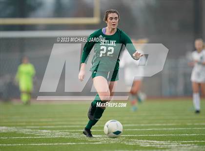 Thumbnail 1 in Skyline vs Woodinville (WIAA 4A Final) photogallery.