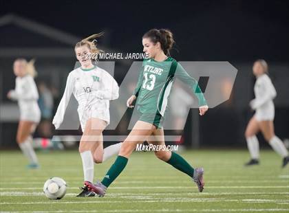 Thumbnail 2 in Skyline vs Woodinville (WIAA 4A Final) photogallery.