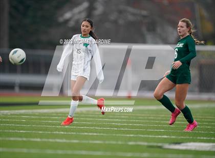 Thumbnail 3 in Skyline vs Woodinville (WIAA 4A Final) photogallery.