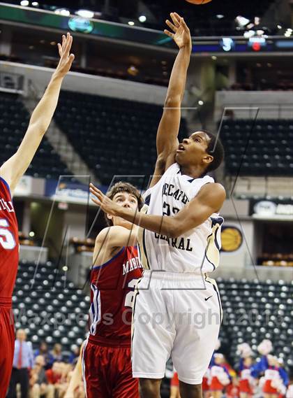 Thumbnail 3 in Martinsville vs. Decatur Central (Bankers Life Fieldhouse Challenge) photogallery.