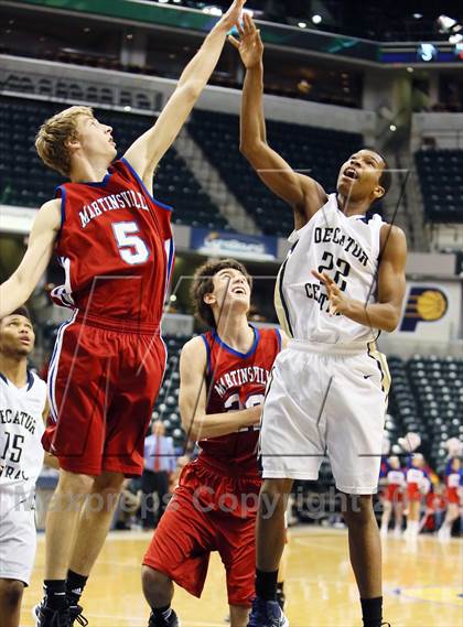 Thumbnail 1 in Martinsville vs. Decatur Central (Bankers Life Fieldhouse Challenge) photogallery.