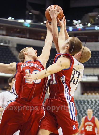 Thumbnail 2 in Martinsville vs. Decatur Central (Bankers Life Fieldhouse Challenge) photogallery.