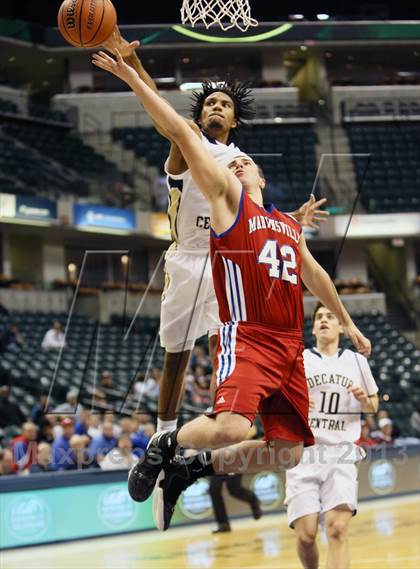 Thumbnail 2 in Martinsville vs. Decatur Central (Bankers Life Fieldhouse Challenge) photogallery.