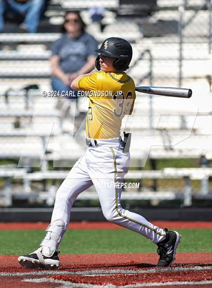 Thumbnail 3 in Metamora vs. Hendersonville photogallery.