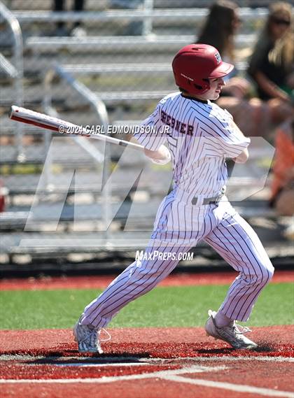 Thumbnail 3 in Metamora vs. Hendersonville photogallery.