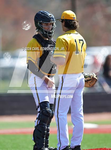 Thumbnail 3 in Metamora vs. Hendersonville photogallery.