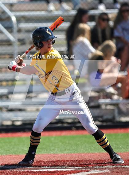 Thumbnail 3 in Metamora vs. Hendersonville photogallery.