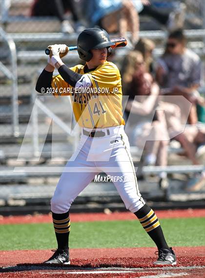 Thumbnail 3 in Metamora vs. Hendersonville photogallery.