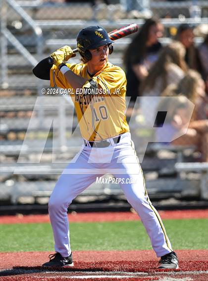 Thumbnail 3 in Metamora vs. Hendersonville photogallery.