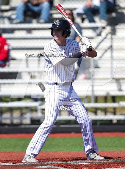 Thumbnail 3 in Metamora vs. Hendersonville photogallery.