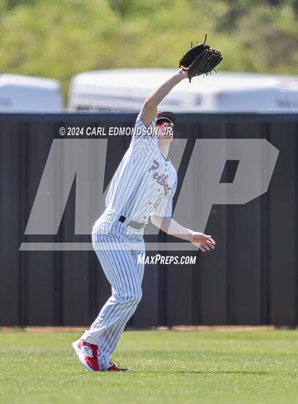 Thumbnail 3 in Metamora vs. Hendersonville photogallery.