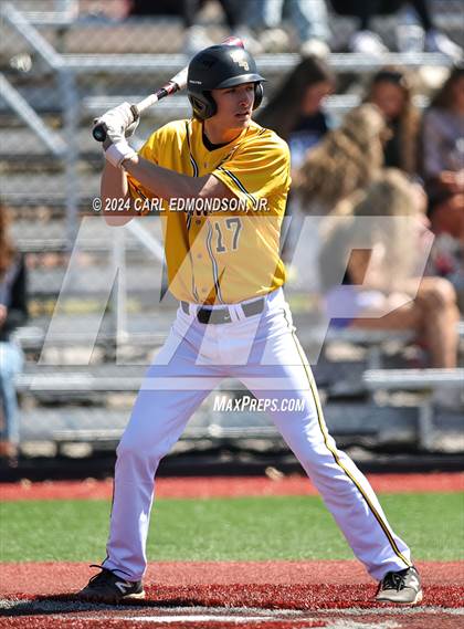Thumbnail 2 in Metamora vs. Hendersonville photogallery.