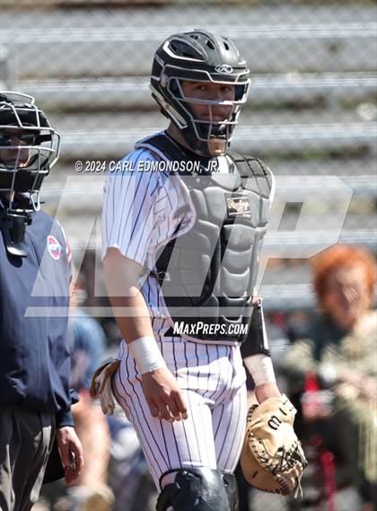 Thumbnail 1 in Metamora vs. Hendersonville photogallery.