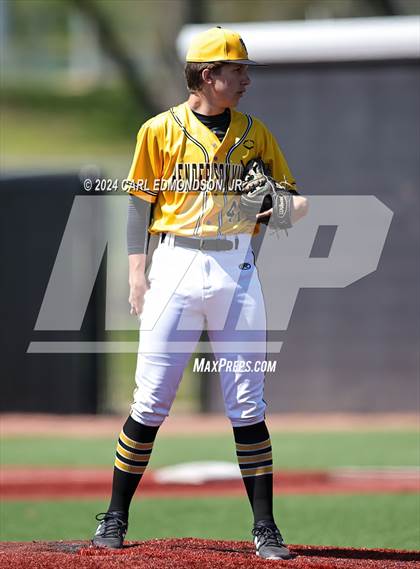 Thumbnail 3 in Metamora vs. Hendersonville photogallery.