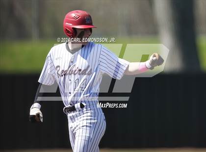 Thumbnail 3 in Metamora vs. Hendersonville photogallery.