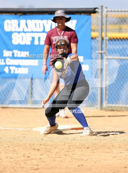 Thumbnail 1 in Cherokee Trail @ Grandview photogallery.