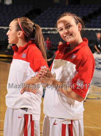 Thumbnail 1 in Santiago vs. Mater Dei (CIF SS D1AA Semifinal) photogallery.