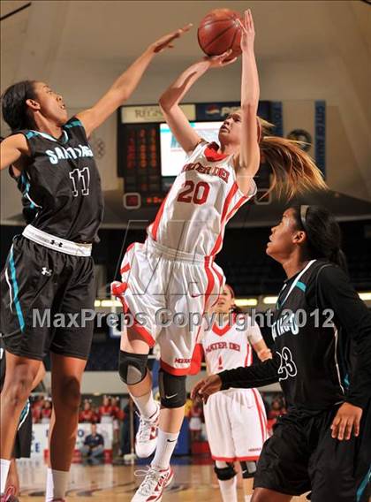Thumbnail 3 in Santiago vs. Mater Dei (CIF SS D1AA Semifinal) photogallery.