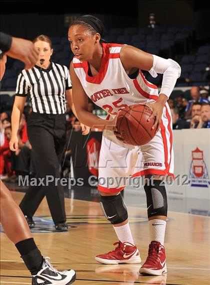 Thumbnail 1 in Santiago vs. Mater Dei (CIF SS D1AA Semifinal) photogallery.