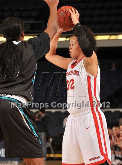 Thumbnail 1 in Santiago vs. Mater Dei (CIF SS D1AA Semifinal) photogallery.