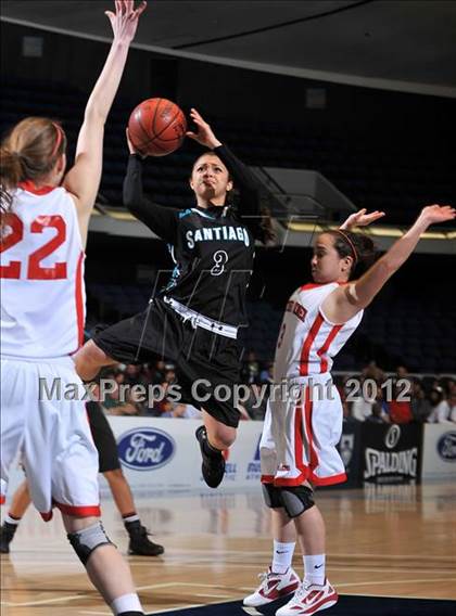 Thumbnail 3 in Santiago vs. Mater Dei (CIF SS D1AA Semifinal) photogallery.