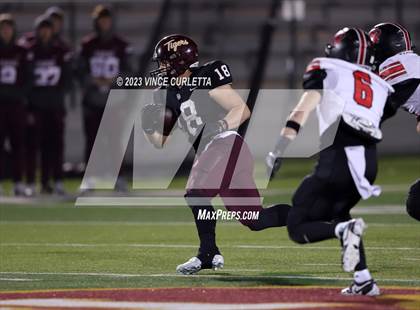 Thumbnail 2 in Vista Ridge @ Dripping Springs (UIL 6A Football Bi-District Playoff) photogallery.