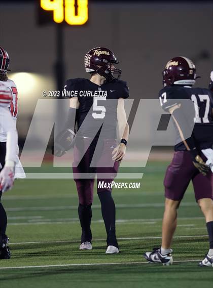 Thumbnail 2 in Vista Ridge @ Dripping Springs (UIL 6A Football Bi-District Playoff) photogallery.
