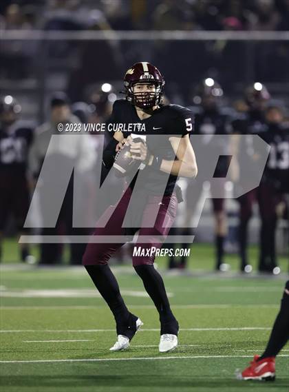 Thumbnail 1 in Vista Ridge @ Dripping Springs (UIL 6A Football Bi-District Playoff) photogallery.