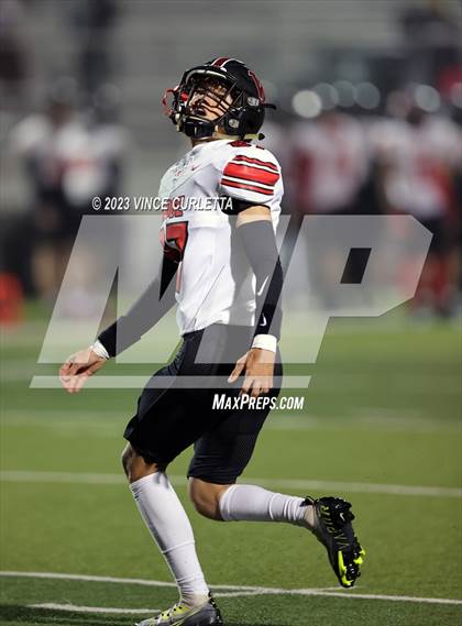 Thumbnail 3 in Vista Ridge @ Dripping Springs (UIL 6A Football Bi-District Playoff) photogallery.