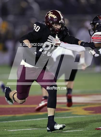 Thumbnail 2 in Vista Ridge @ Dripping Springs (UIL 6A Football Bi-District Playoff) photogallery.