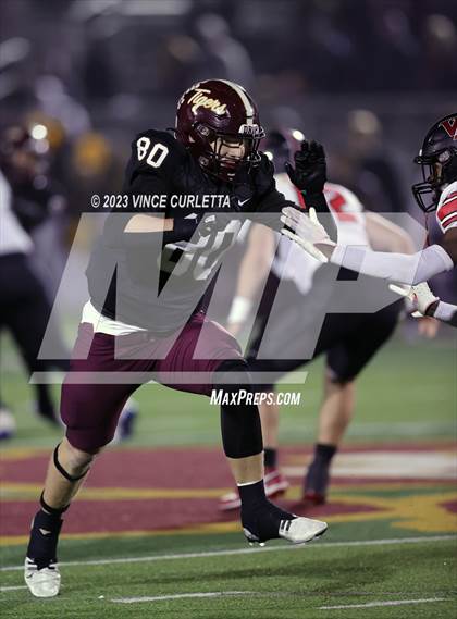 Thumbnail 1 in Vista Ridge @ Dripping Springs (UIL 6A Football Bi-District Playoff) photogallery.