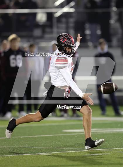Thumbnail 2 in Vista Ridge @ Dripping Springs (UIL 6A Football Bi-District Playoff) photogallery.