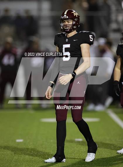 Thumbnail 3 in Vista Ridge @ Dripping Springs (UIL 6A Football Bi-District Playoff) photogallery.