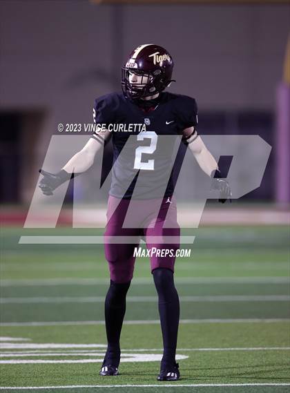 Thumbnail 1 in Vista Ridge @ Dripping Springs (UIL 6A Football Bi-District Playoff) photogallery.