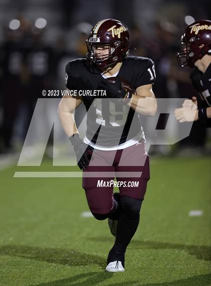 Thumbnail 2 in Vista Ridge @ Dripping Springs (UIL 6A Football Bi-District Playoff) photogallery.