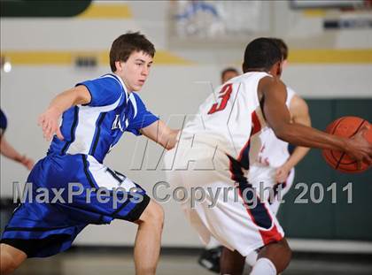Thumbnail 3 in Karns vs. West (Knoxville Catholic Pilot Tournament) photogallery.
