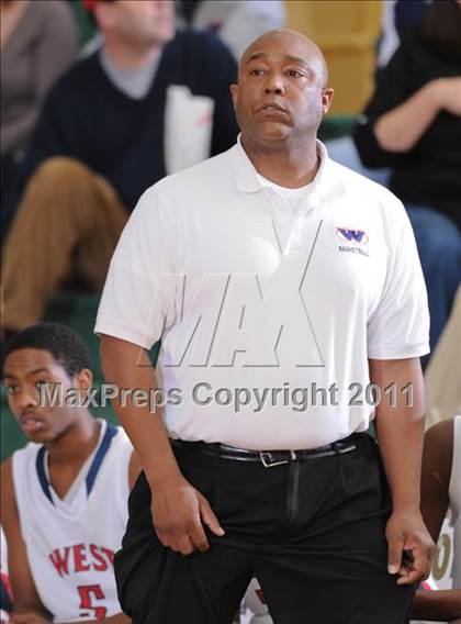 Thumbnail 1 in Karns vs. West (Knoxville Catholic Pilot Tournament) photogallery.
